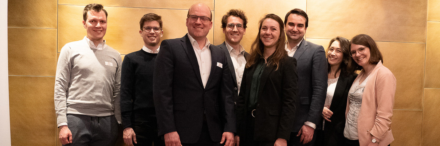 Vorstand Neu 589 442