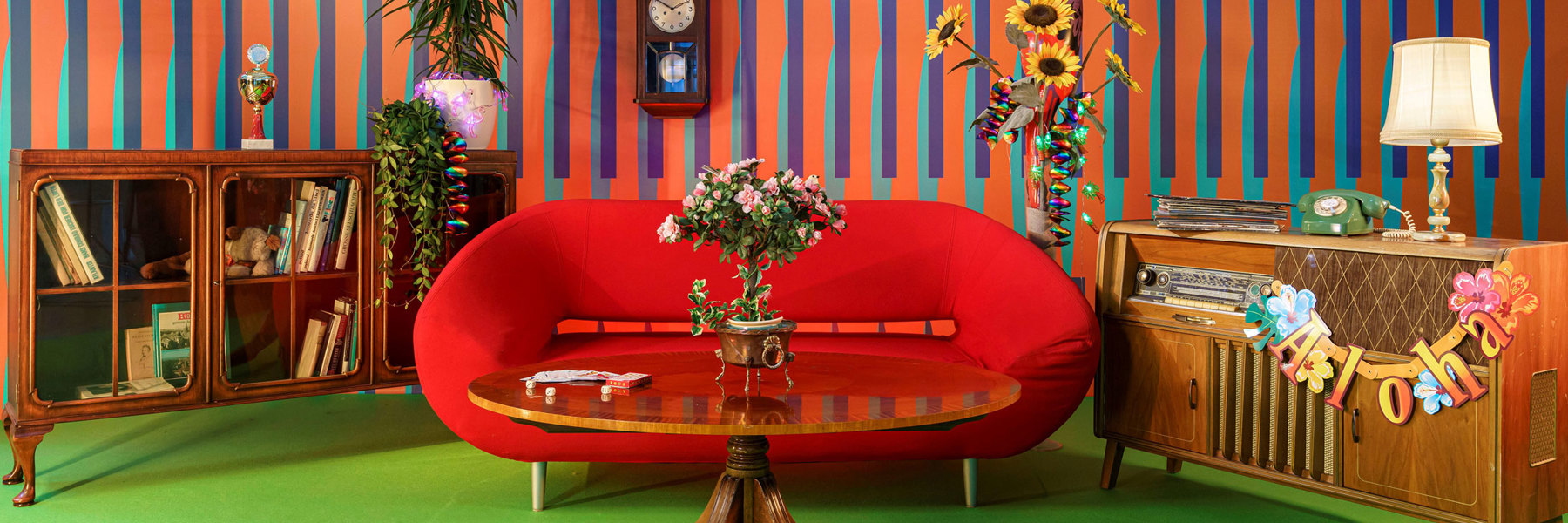 Wohnzimmer Mit Uhr Angepasst